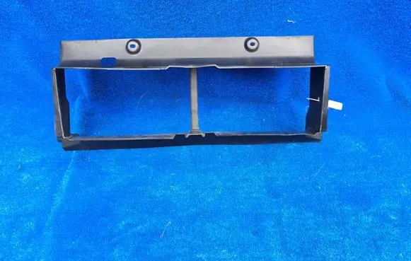 BMW 3 G20 G21 Intercooler air guide/duct channel 7999768 5174166