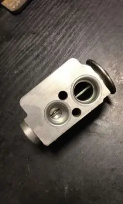 Air conditioning (A/C) expansion valve