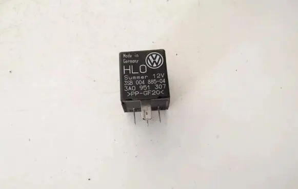 Volkswagen PASSAT B4 Other relay 3a0951307 3sb004885-04