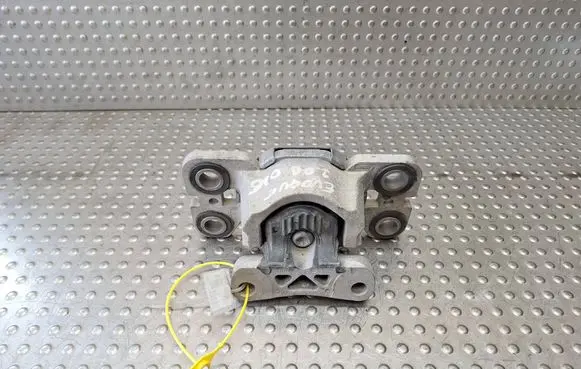 Land Rover Evoque I Gearbox mounting bracket EJ32-7M121-AD