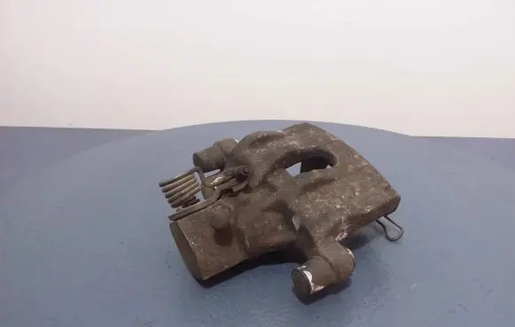 Ford Focus Rear brake caliper