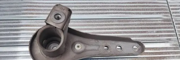 Other rear suspension part