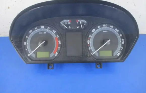 Skoda Fabia Mk2 (5J) Speedometer (instrument cluster) 6Y0920883D