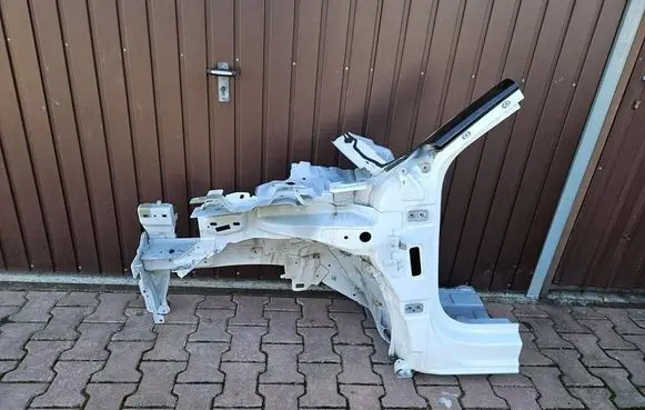 Opel Mokka B Side car body part 