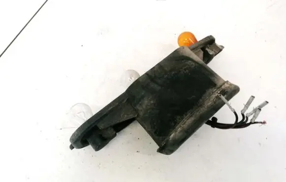 Renault Espace III Tail light bulb cover holder