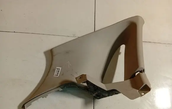 Citroen C4 II (D) pillar trim (bottom) 9687478877