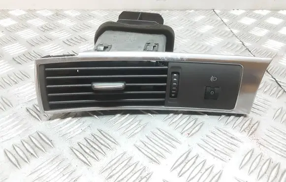 Audi A6 S6 C6 4F Dashboard side air vent grill/cover trim 4F1820901C