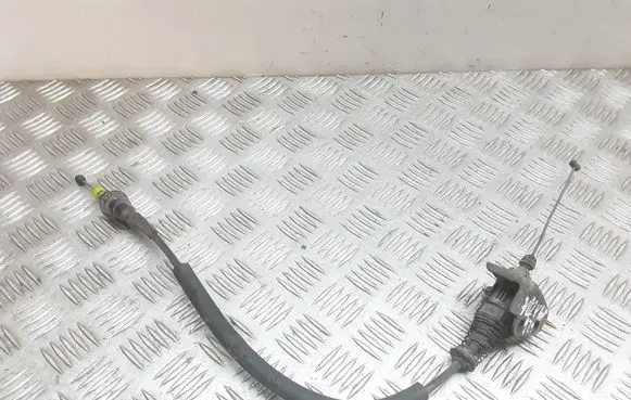 Mazda 626 Throttle cable 