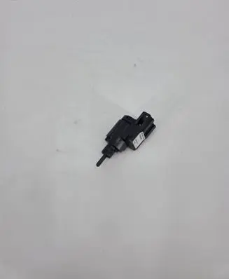 Audi A4 S4 B6 8E 8H Brake pedal sensor switch 3B0945511A