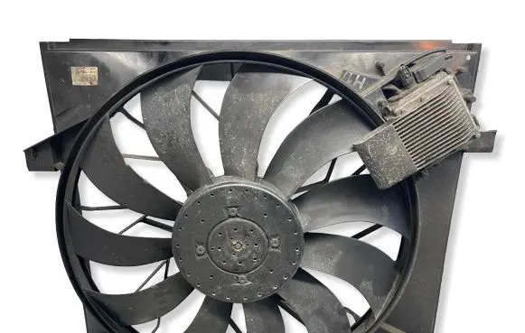 Mercedes-Benz ML W163 Electric radiator cooling fan A1635000293