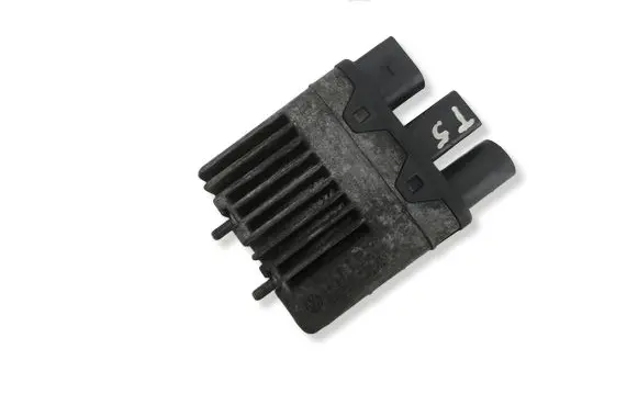 Volkswagen Multivan T5 Coolant fan relay 7H0919506B 0473610110