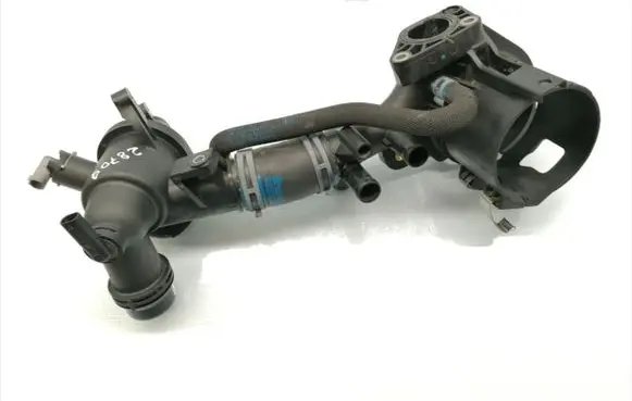 Mercedes-Benz GL X164 Thermostat/thermostat housing A6512033082