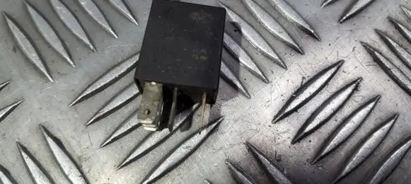 Renault Clio II Other relay 7700414484 29201041