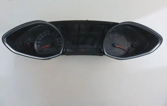 Peugeot 308 Speedometer (instrument cluster) 9807588280