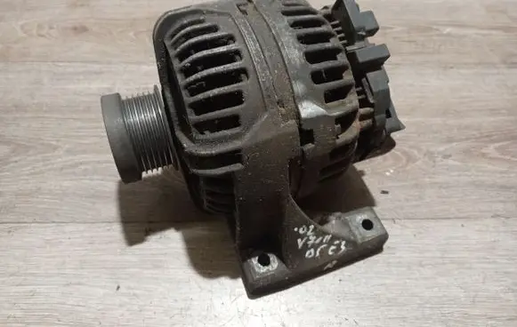 Volvo V70 Generator/alternator LRA02182