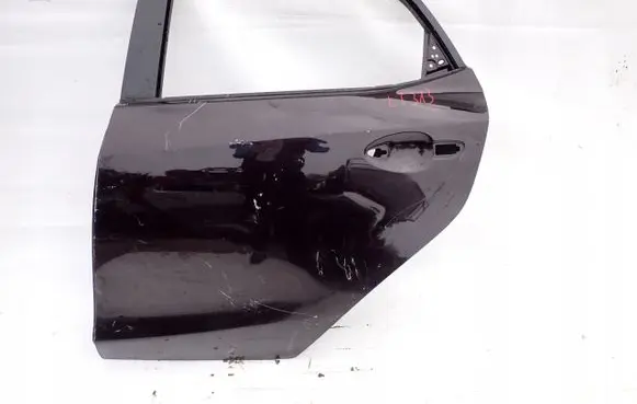 Mazda 2 Rear door