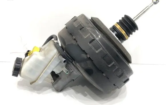 Chevrolet Orlando Brake booster 13338058