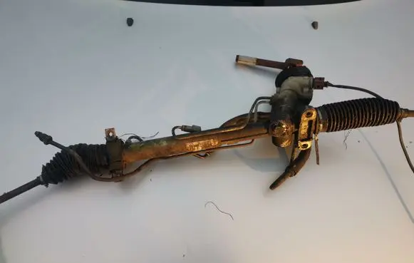 Volkswagen Polo Steering rack
