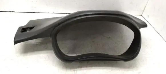 Suzuki SX4 S-Cross Dashboard trim 7331061M11