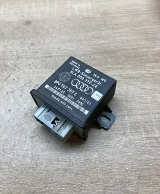 Audi A3 S3 8P Light module LCM 8P0907357C 5LA008379