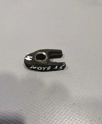 Nissan Note (E11) Fuel Injector clamp holder