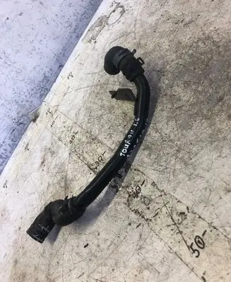 Volkswagen Touran II Engine coolant pipe/hose 03l121157q