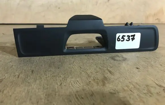 Peugeot 508 Panel trim 9688553877 1057148X