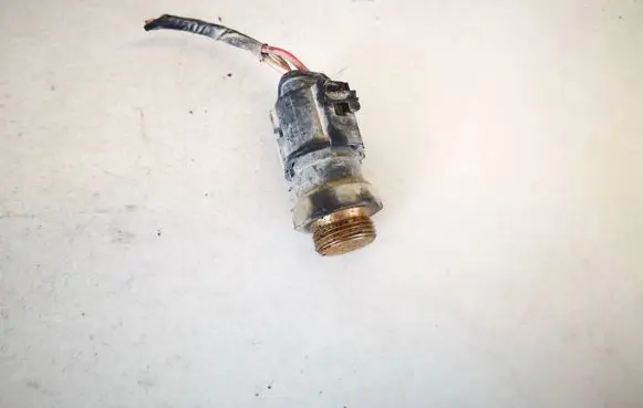 Coolant temperature sensor