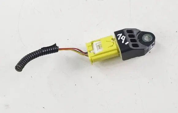 Toyota RAV 4 (XA40) Airbag deployment crash/impact sensor 8983112030