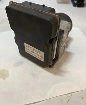 BMW 5 E60 E61 ABS Pump 6769707 6769709