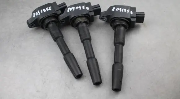 Dacia Sandero High voltage ignition coil 224332428R