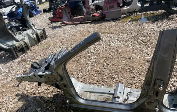 Front quarter panel