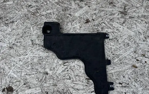 Volkswagen Polo VI Rear underbody cover/under tray 2Q0825102A