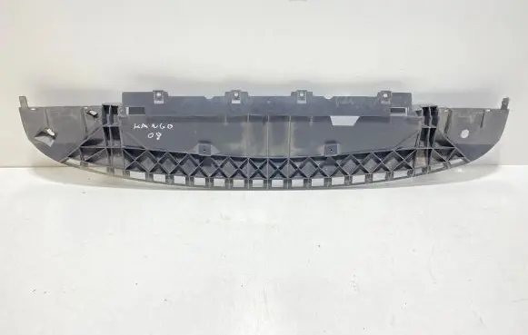 Renault Kangoo II Front bumper skid plate/under tray 8200501560