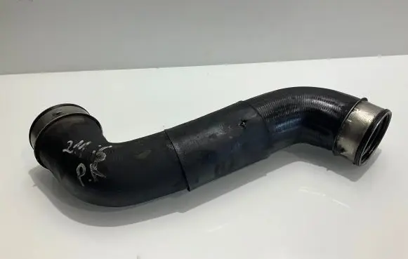 Mercedes-Benz E W211 Intercooler hose/pipe