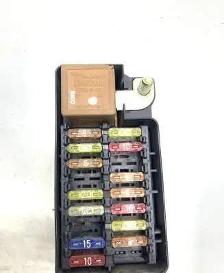 Jaguar XK8 - XKR Fuse module LJB2800BB