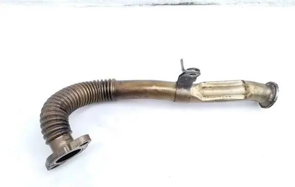 Opel Movano B EGR valve line/pipe/hose