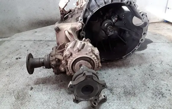Nissan X-Trail T30 Manual 5 speed gearbox EQ008