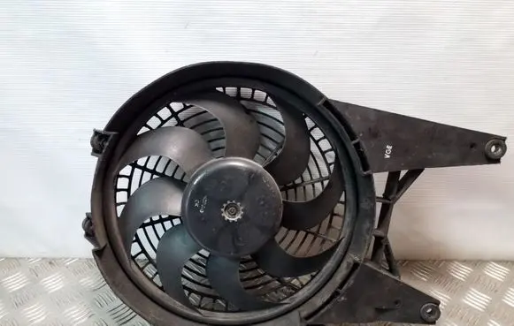 Mitsubishi Pajero Air conditioning (A/C) fan (condenser) 