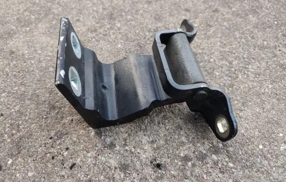 Jeep Cherokee III KJ Tailgate/trunk/boot hinge
