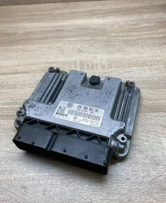 Volkswagen PASSAT B6 Engine control unit/module ECU 03G906021MR 0281013311