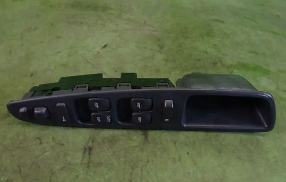 Volvo S40, V40 Electric window control switch 30638694