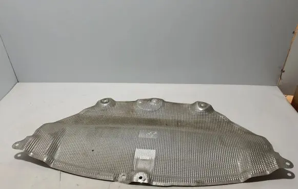 Renault Austral Exhaust heat shield 747726UA0A
