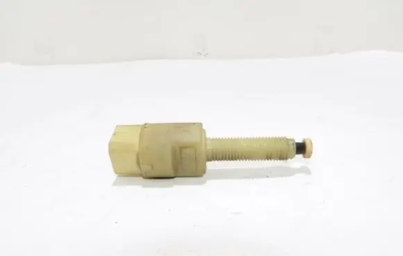 Audi A6 S6 C5 4B Brake pedal sensor switch 4A0945515A