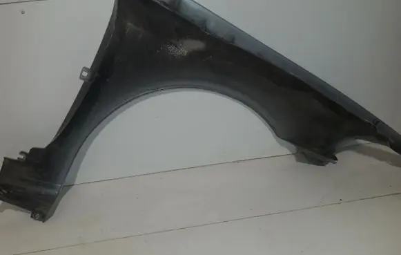 Renault Laguna II Fender 8200129520
