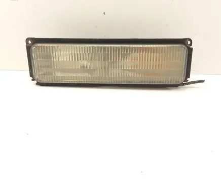 Chevrolet Tahoe Front indicator light 16519393 16519395 16525363
