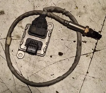 Skoda Superb B8 (3V) Lambda probe sensor 04L907805EQ SNS0952A A3C0005080002