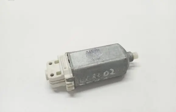 Lexus RX 300 Seat adjustment motor 8582030510