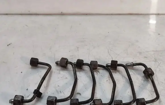 Audi A6 Allroad C6 Fuel line pipe