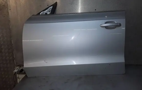 Audi A5 8T 8F Front door 